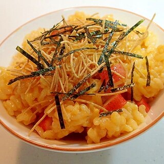 サラダ麺・刻み海苔のせて　かにかま・卵黄ご飯